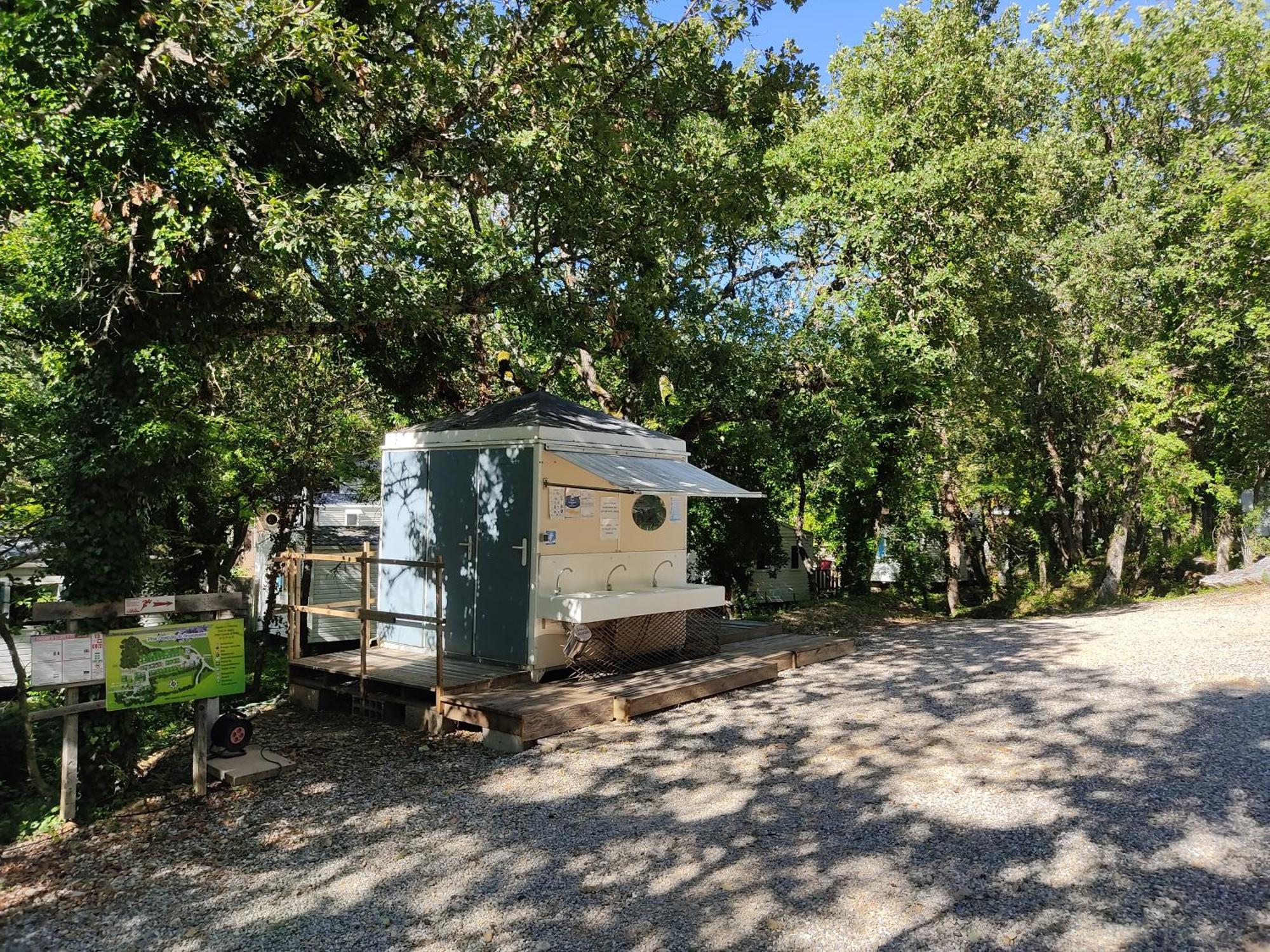 Camping La Grangeonne Эспаррон-де-Вердон Экстерьер фото