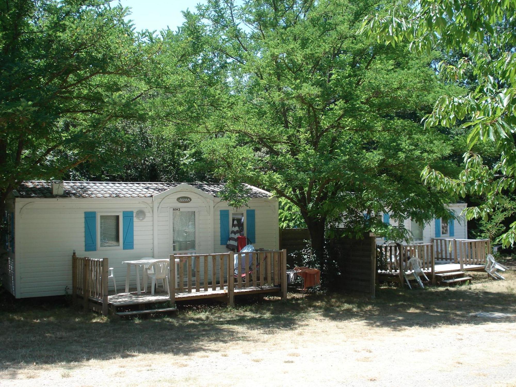 Camping La Grangeonne Эспаррон-де-Вердон Номер фото